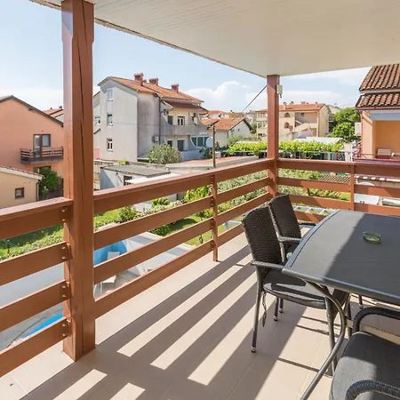 Family-friendly With Swimming Pool Novigrad - 11242 Διαμέρισμα Novigrad Istria